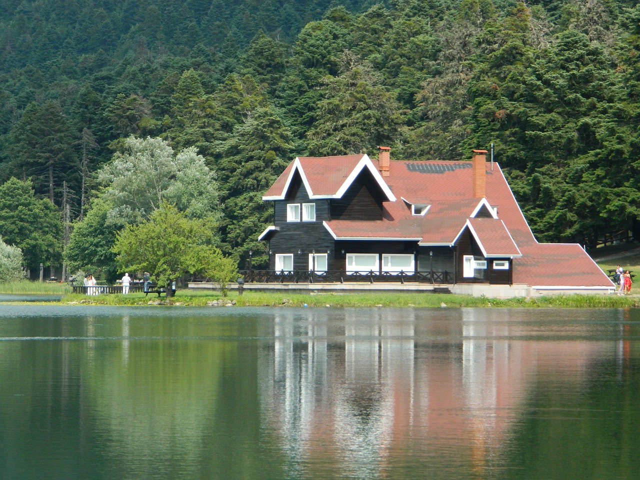 金地香山湖最新楼价,金地香山湖最新楼价概览