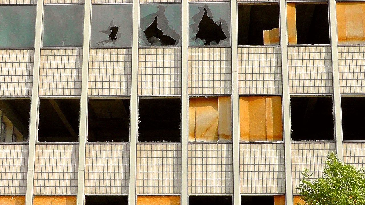 山东违建拆除最新进展更新，违建拆除持续进行中